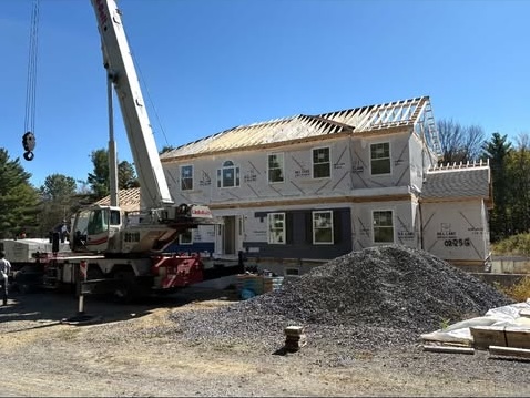 D&D Crane Services in action